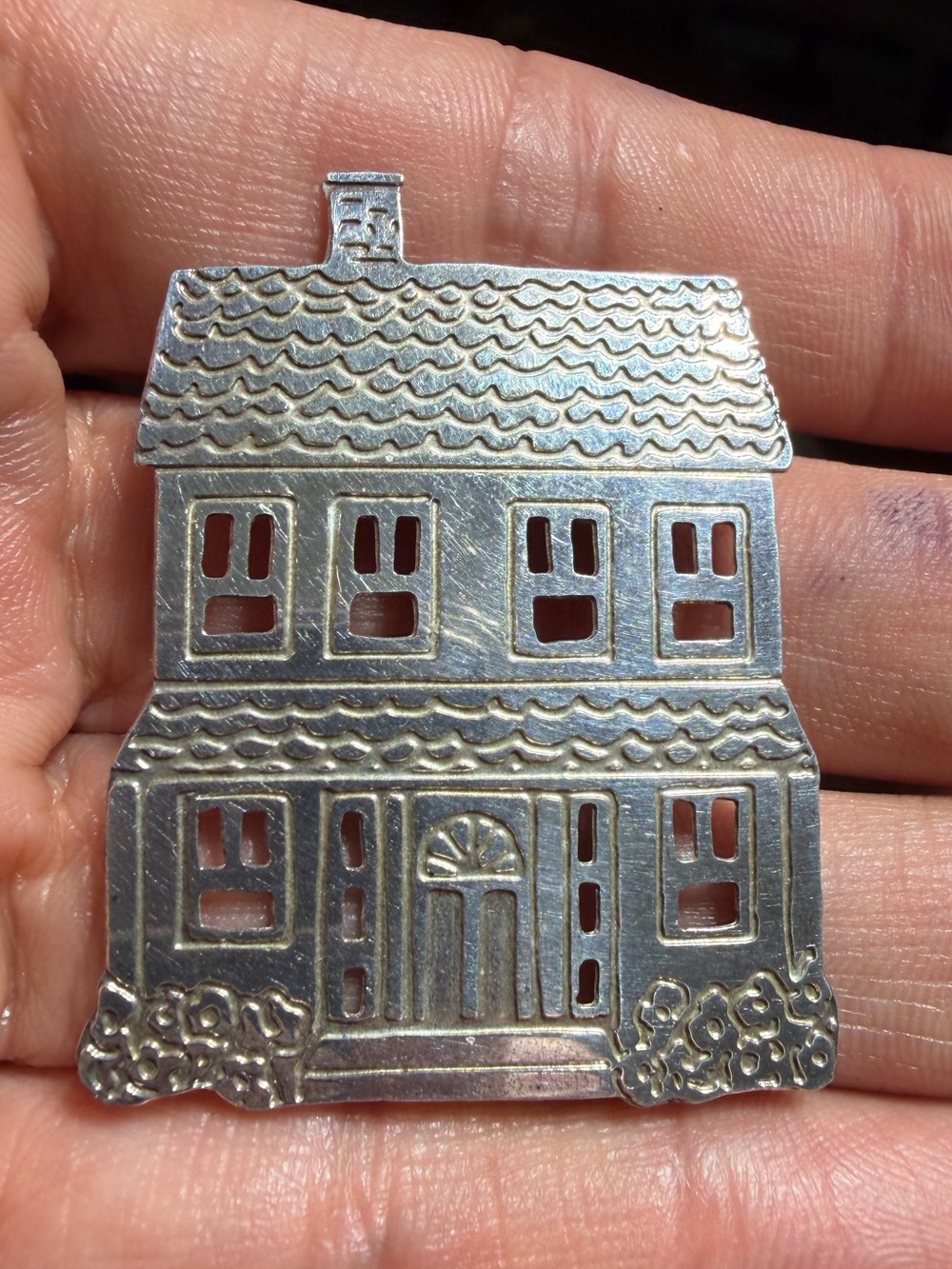 Vintage 925 Sterling Silver House Brooch